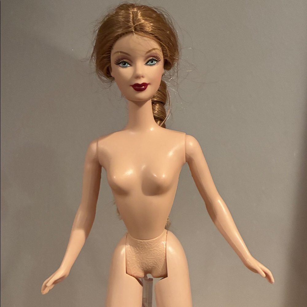 Barbie Princess of Imperial Russia Dolls Of The World 2004